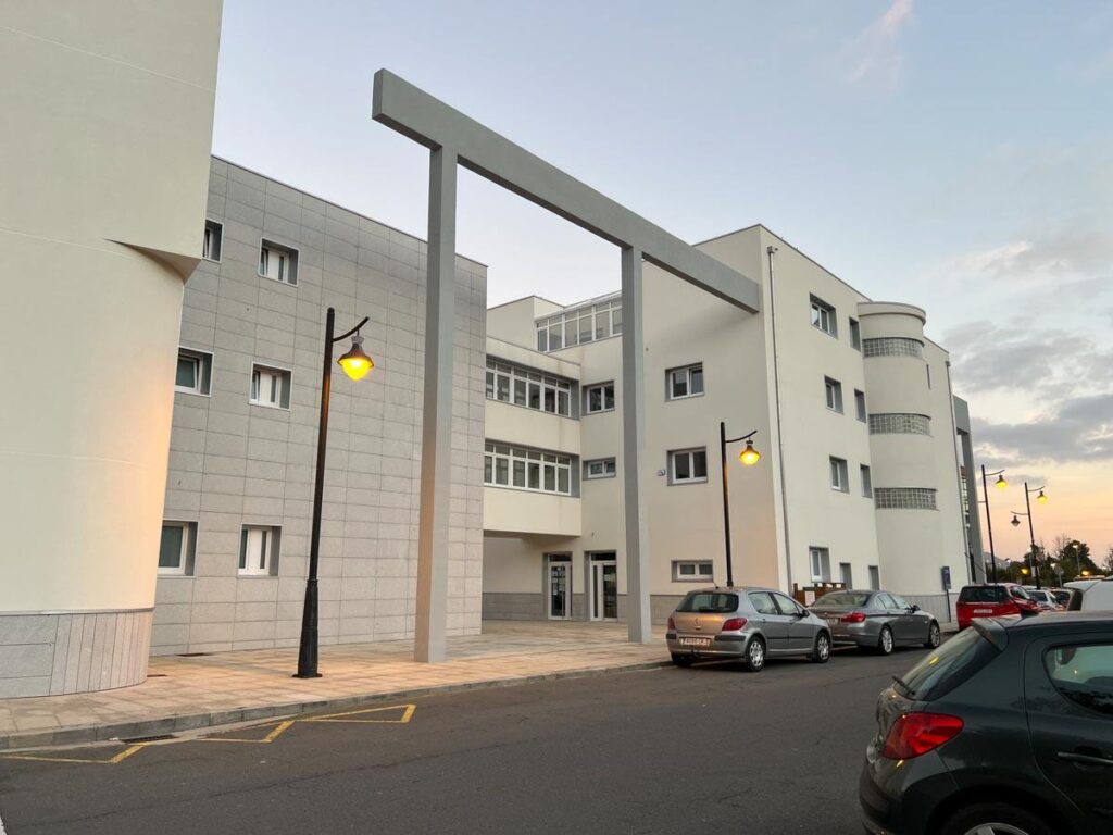 23 Envolvente Ayuntamiento de Cee (Rehabilitación energética)